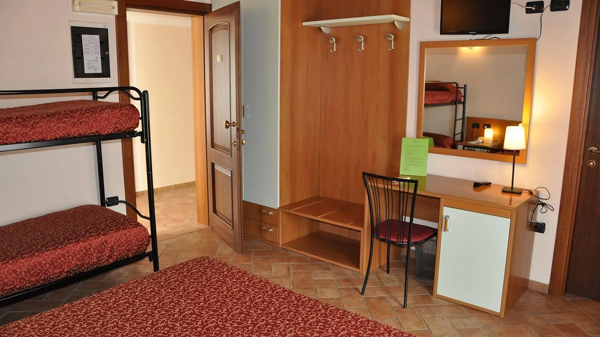 Hotel Agli Ulivi فاليجيو سول مينشيو