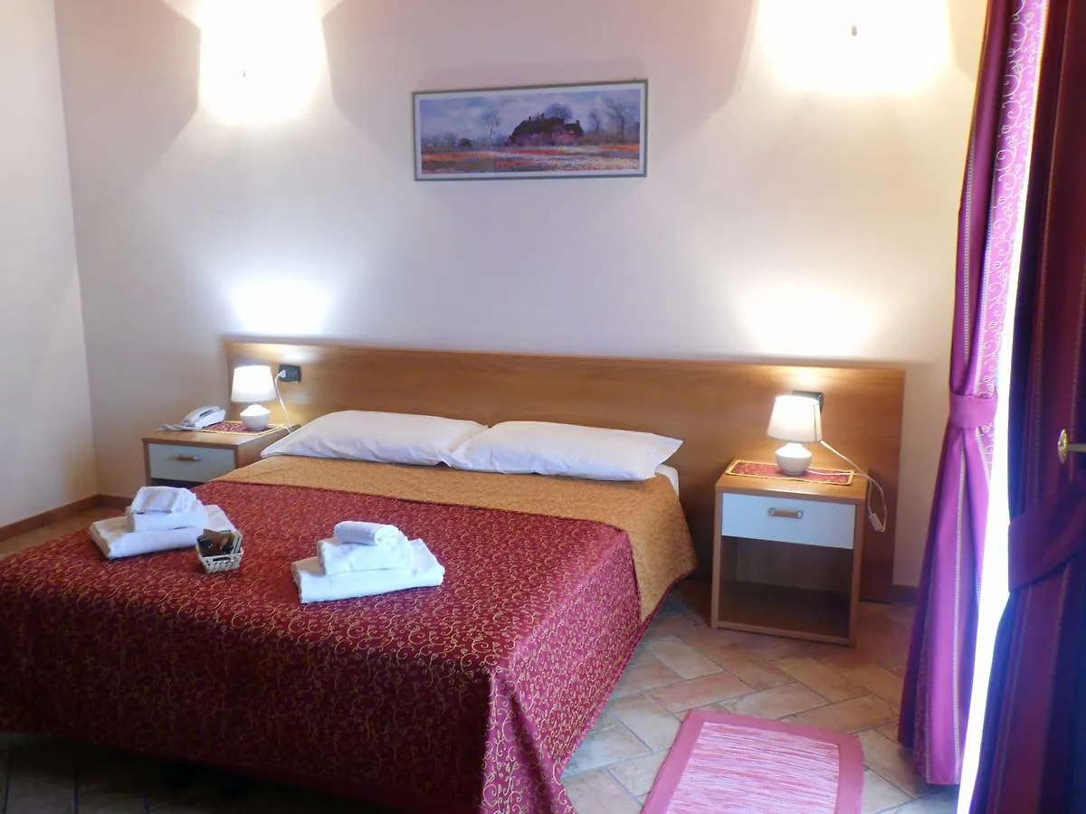 Hotel Agli Ulivi Valeggio sul Mincio 3*,  Italien