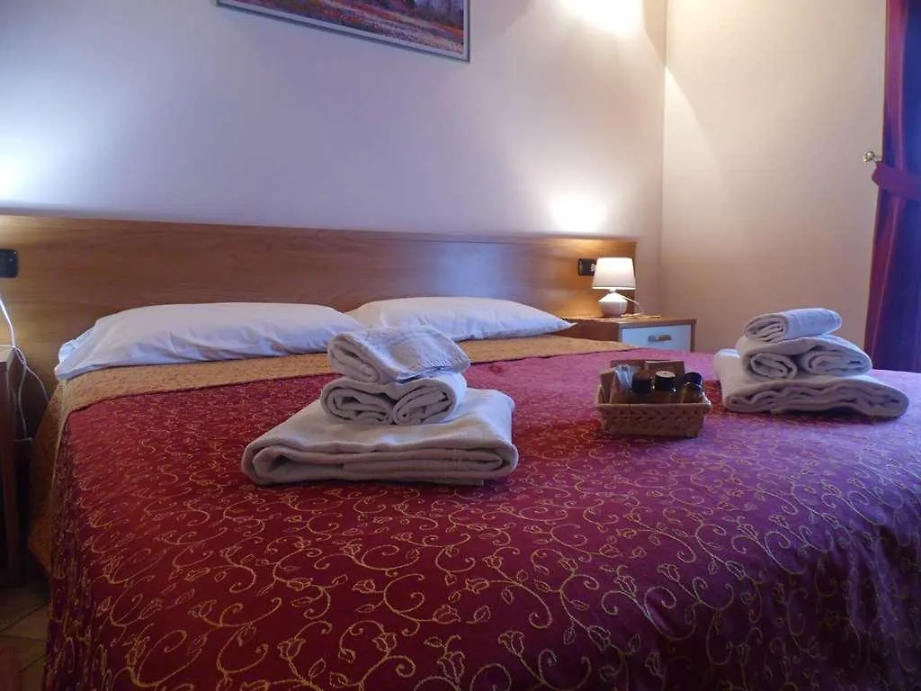 Hotel Agli Ulivi Valeggio sul Mincio 3*,